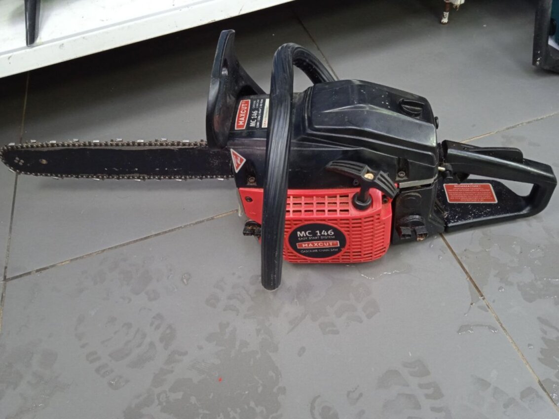 Бензопила Maxcut MC 146